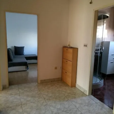 Πανσιόν Punta Ζαντάρ